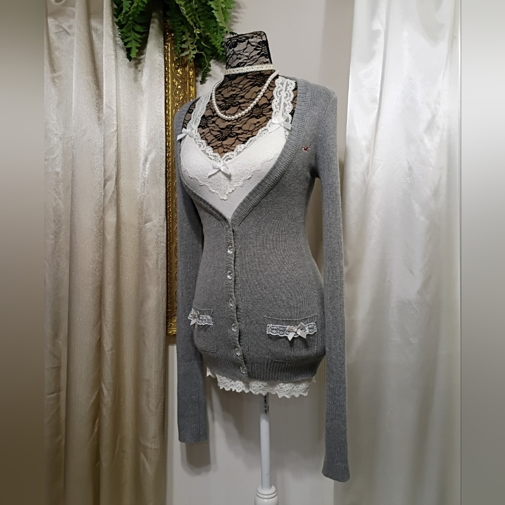 ♡ Y2K ♡ Hollister Grey Rabbit Hair Blingy Button Babydoll Cardigan Sweater - Picture 2 of 10
